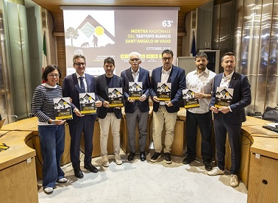 Tartufo Bianco Pregiato, dal bosco alla tavola: a Sant’Angelo in Vado 63 anni di cerca, cultura e tradizioni in Mostra