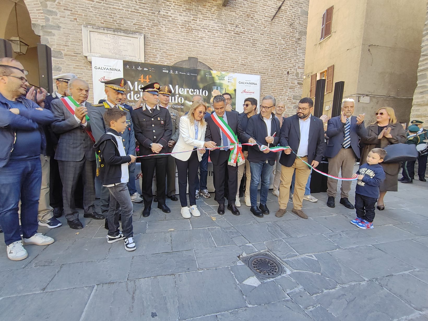 Apecchio, domani il gran finale di Tartufo & Birra: tra tradizione, sapori, premi e l’incoronazione di Re Tartufo